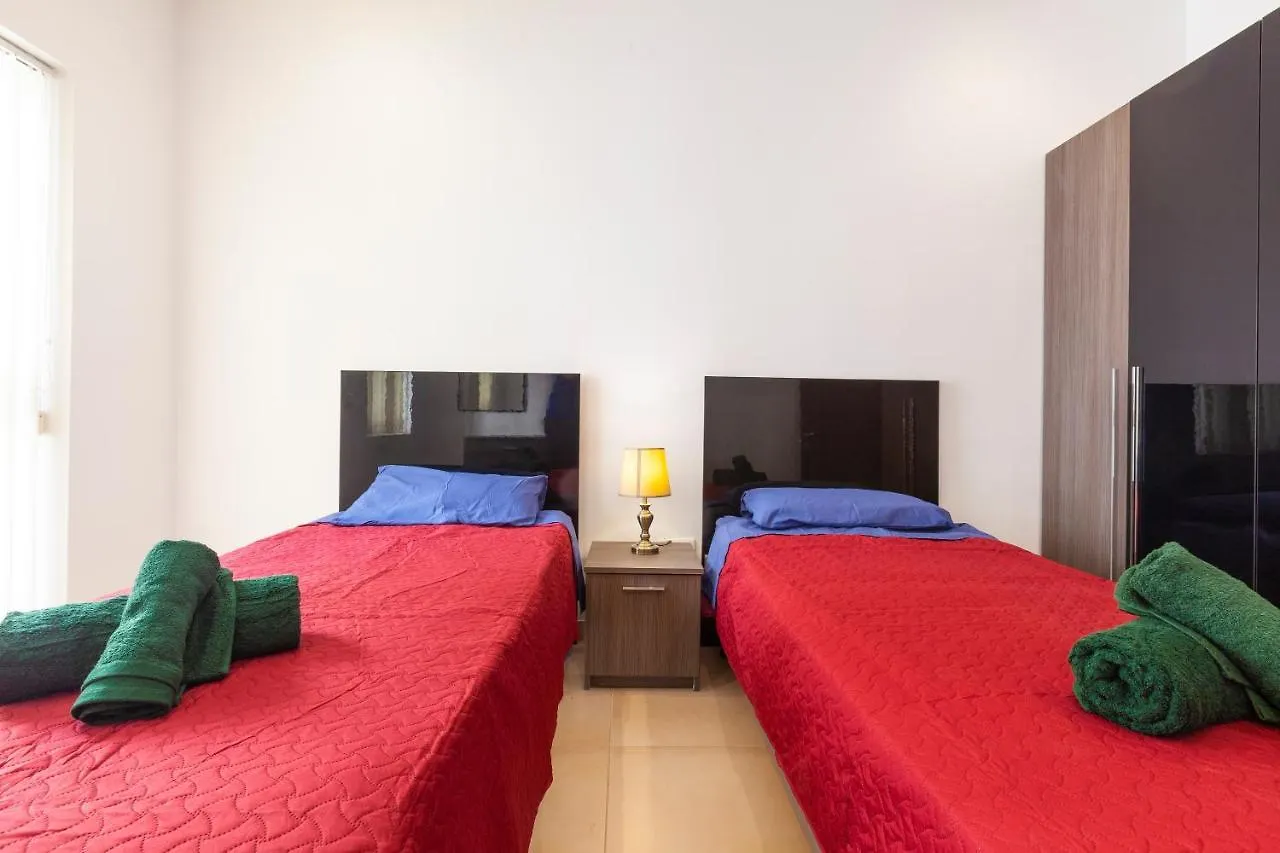 Apartment Pc3- Centrally Located Apt-Close To University Msida